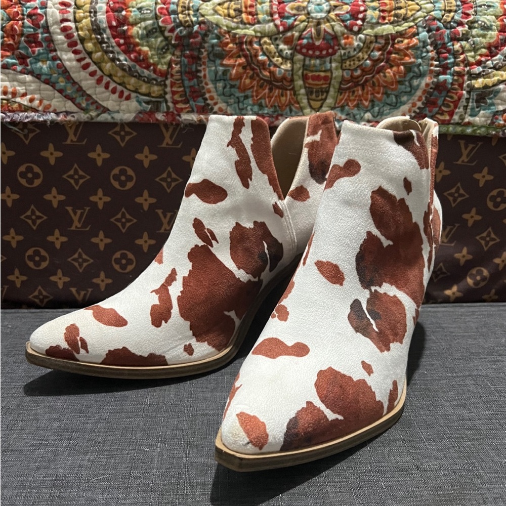 cowhide boots